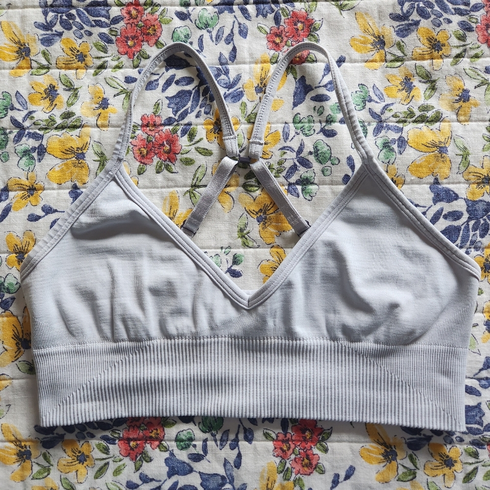 Lululemon Ebb to Street Bra Grey 6